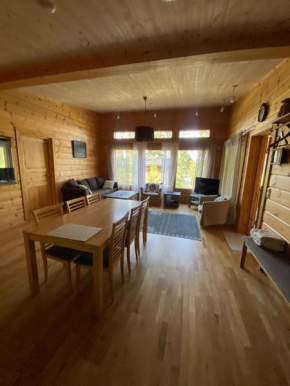 Mukava mökki kompleksi Saimaan rannalla Mikkeli